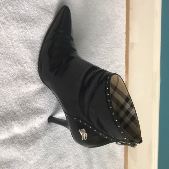 Burberry Shoes - Burberry Boots